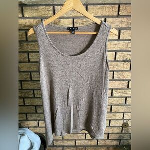 ‎tribal tank top